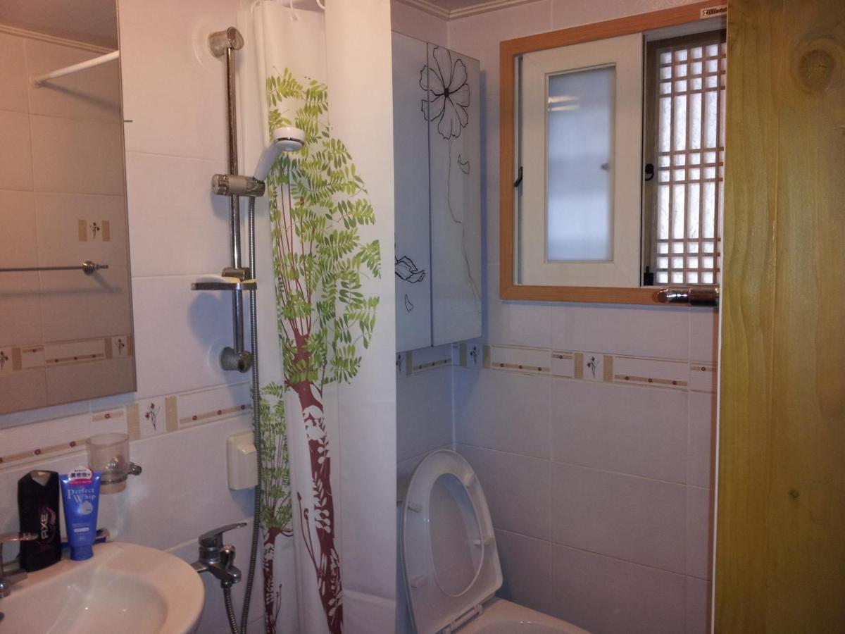 Han Hanok Guesthouse Seul Esterno foto