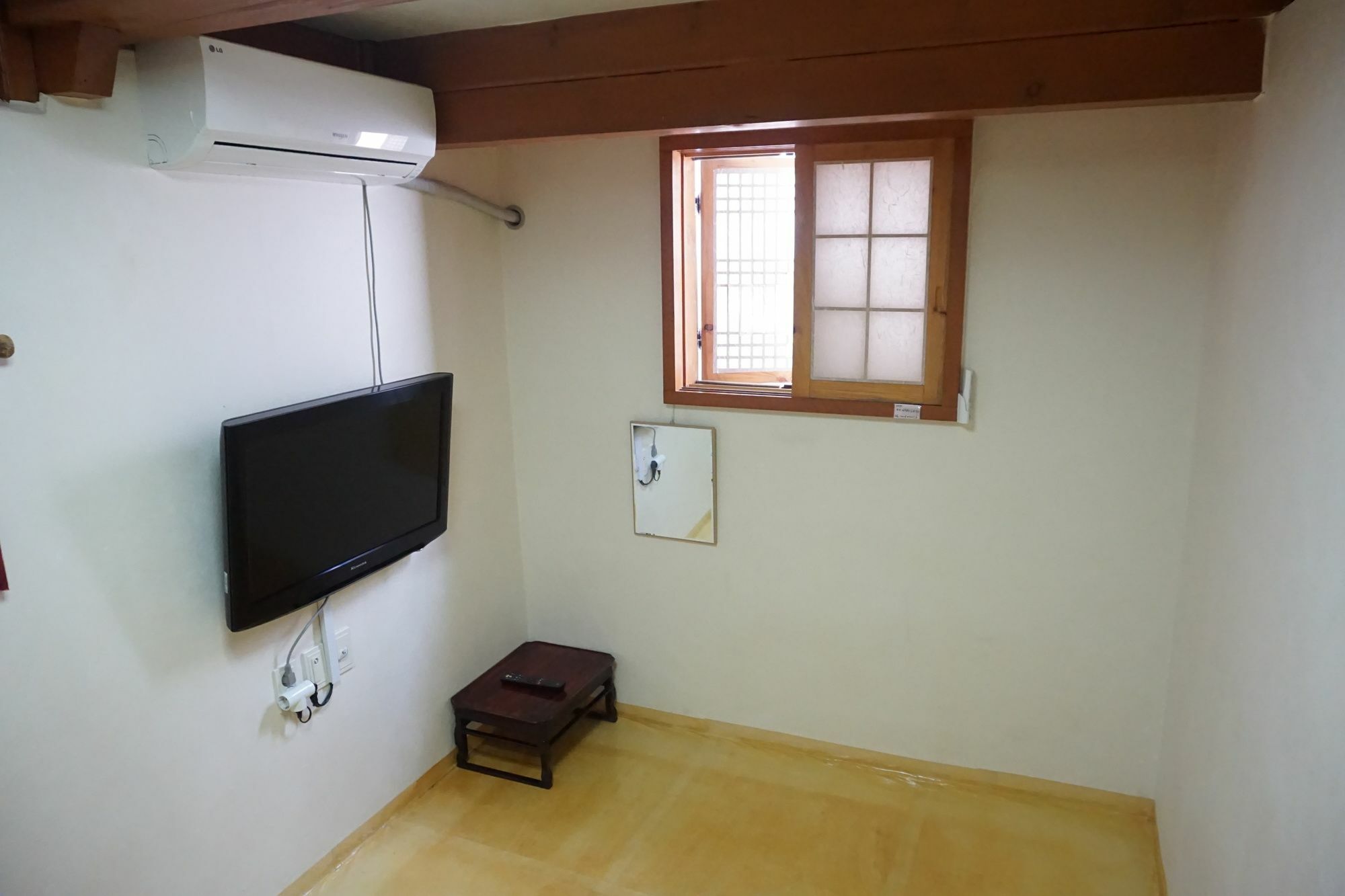 Han Hanok Guesthouse Seul Esterno foto